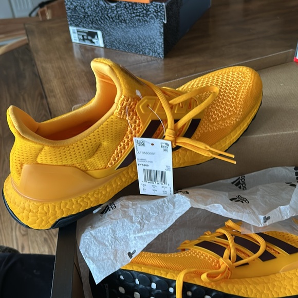 Adidas; ultra boost;  Arizona State size 14 - Picture 2 of 5